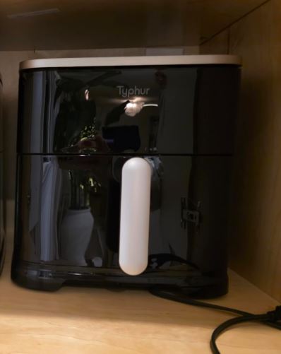 Typhur Sync 8QT AI Smart Air Fryer with Built-in Wireless Meat Thermometer 9-in-1 XL Non Toxic Ceramic Airfryer 450°F Max Cooks 6lb Whole Chicken Quiet And Dishwasher Safe 120V